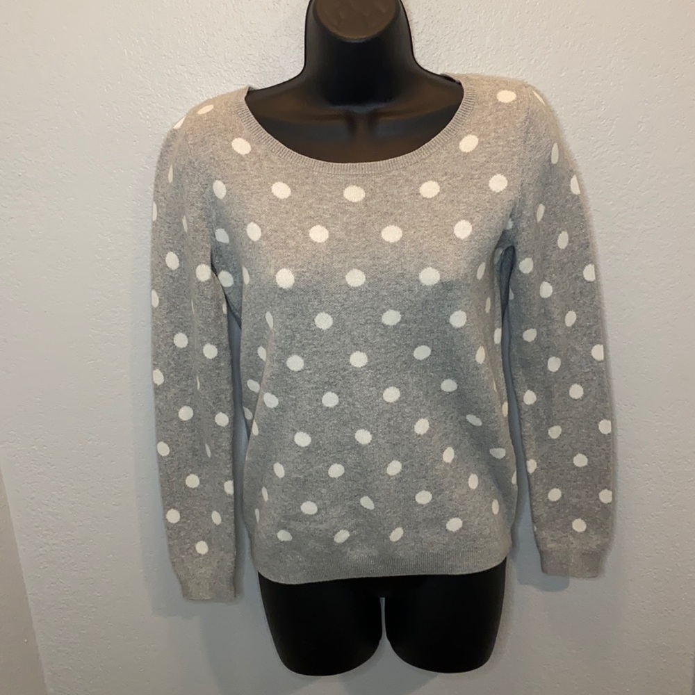 Old Navy grey/white polka dot sweater